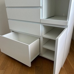 キッチンや寝室の収納引き出しの画像