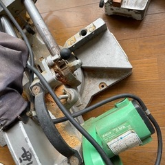 【無料】HITACHI スライド丸ノコ（ブレーキ付き）差し上げますの画像