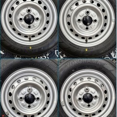 ⑬軽トラ・箱バン用の新品冬用タイヤと中古美品テッチンホイールとナット付きの画像