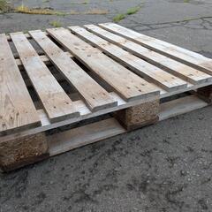 ②木製パレットの画像