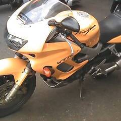 HONDA VTR1000F 黄 エンジン始動確認 自賠責保険で乗れます 半額配送キャンペーン 期間限定 現状渡し諸経費￥0- 横浜 P-Yardの画像