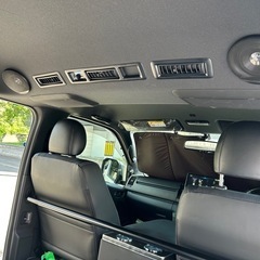 ハイエース　セカンドシートリアスピーカー　増設　工賃込み
の画像