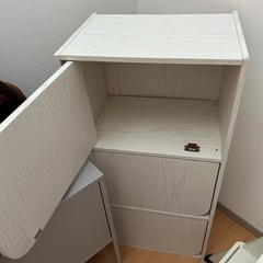 3段ボックスの画像