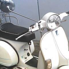 ベスパ PX150Euro3 白 格安提供車 エンジン始動確認 半額配送キャンペーン 期間限定車体価格 現状渡し諸経費￥0- 横浜 P-Yardの画像