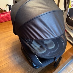 マムズキャリー レジェプレミアム チャイルドシートの画像