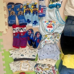 Zara H&M 無印良品 UQ 子供服超大量 未使用～未使用近い～使用感あるものまで冬服〜夏服1着30 円の画像
