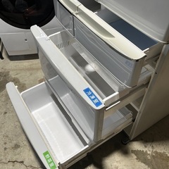 パナソニック　冷凍冷蔵庫　５５０Ｌ　６ドア　フレンチドア　クリアグレー　インフォメーションディスプレイ　大型冷蔵庫　ＮＲ－Ｆ５５３Ｔ－Ｈの画像