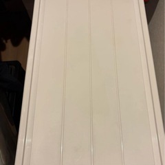 Fits 衣装ケース 縦型 4個セット 白 使用期間短めの画像