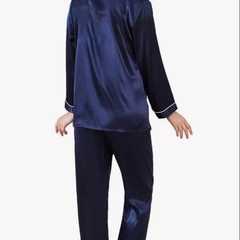 新品、シルクパジャマ レディース光沢があり心地よ い肌さわり長袖上下セットルームウェアの画像