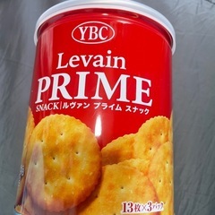 クラッカー2缶の画像