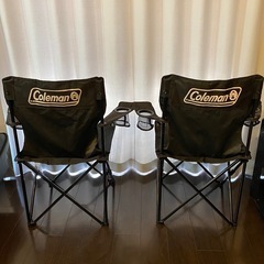 【美品】2脚セット!!Coleman(コールマン)アームチェア/折りたたみ/アウトドアチェア 左右ドリンクホルダー 収納ケース付き ホームクリーニング済みの画像