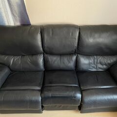 【直接引き取り限定】電動機能付きソファー　ニトリ購入商品　購入から10年ほど経過の画像