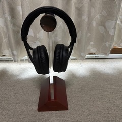 ヘッドホンスタンドの画像