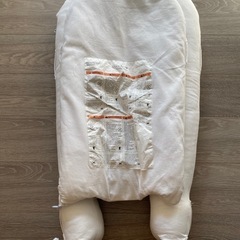 ドッカトットDockatot デラックス　ホワイトの画像