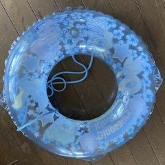 浮き輪60cmの画像