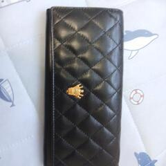 財布＆スマートウォッチの画像