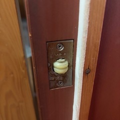 開き戸の画像