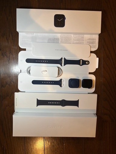 中古品Apple Watch series6 GPS(ネイビー 40mm)