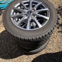 Kカー用14インチスタッドレスタイヤ付きホイールの画像