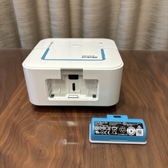 【使用回数3〜4回】ブラーバジェット240 iRobot Braava jet 240  本体＋未開封パッド3箱　床拭きロボットの画像