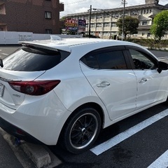 MAZDA  AXELAです   中古車ですの画像