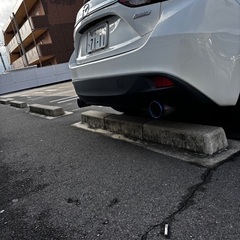 MAZDA  AXELAです   中古車ですの画像