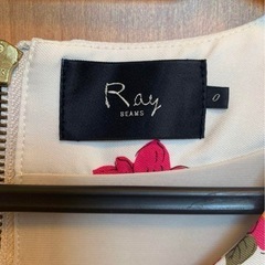 Ray BEAMS 花柄ワンピースの画像