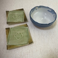 食器3点の画像