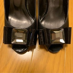 ダイアナ　パンプスの画像