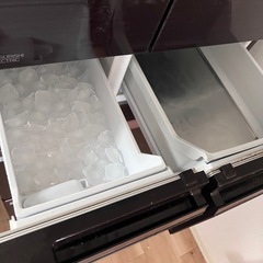 三菱 冷蔵庫 600Lの画像