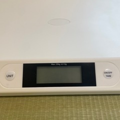 赤ちゃん体重計　メジャー付きの画像