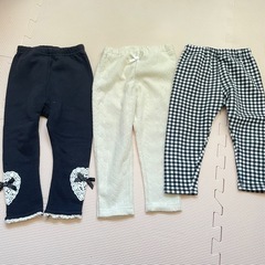 ベビー服　90〜95 女の子　まとめ売り　13枚　ズボンの画像