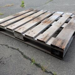 ④木製パレットの画像