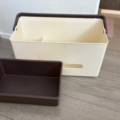 ベッドサイド　ティッシュ小物収納ケースの画像