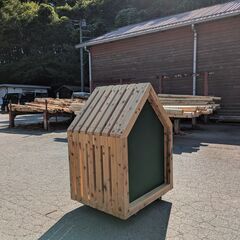 群馬県下仁田町産・自社加工の木製屋外ブース　展示品｜直接取引歓迎（甘楽郡下仁田町上小坂エリア）  の画像
