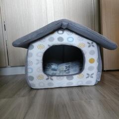 キャットハウス　秋冬おうち型　グレーの画像