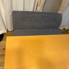 シンプル軽量　ダイニングセットの画像