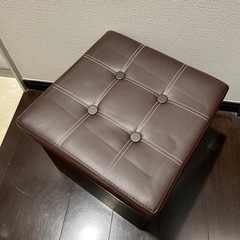 【引取限定】スツールボックスの画像