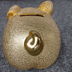 金色の豚さん貯金箱3個の画像