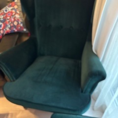 IKEAの1人がけ椅子の画像
