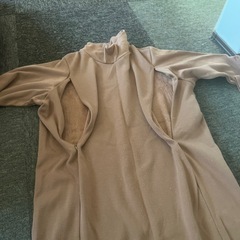 授乳口付きワンピース茶の画像
