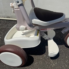iimo 折り畳み　手押し棒付き　三輪車　の画像