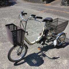 　ヤマハ三輪電動アシスト自転車　破格値の画像