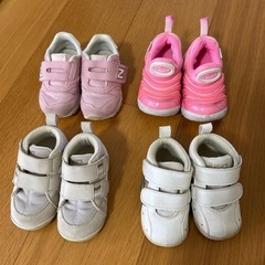 asics(アシックス)＆new balance(ニューバランス)＆NIKE(ナイキ)ベビースニーカーの画像