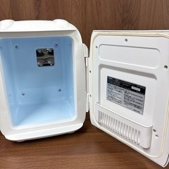 【決まりました】コンパクト冷蔵庫30×25の画像