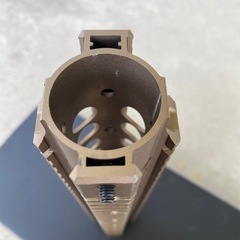 12.5インチハンドガード TANの画像
