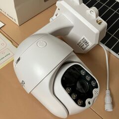 防犯カメラ2個セット　ソーラー給電　屋外　リアルタイム監視の画像