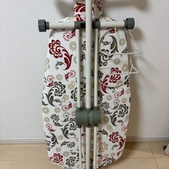 美品！360度回転アイロン台！の画像