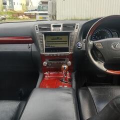 LS600hの画像