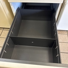 ワゴン　キャビネット　収納　書類収納　鍵付きの画像